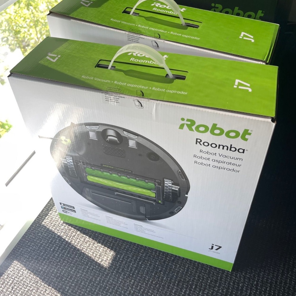Brand new iRobot J7